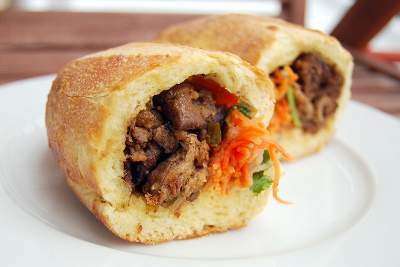 the hog xe may banh mi