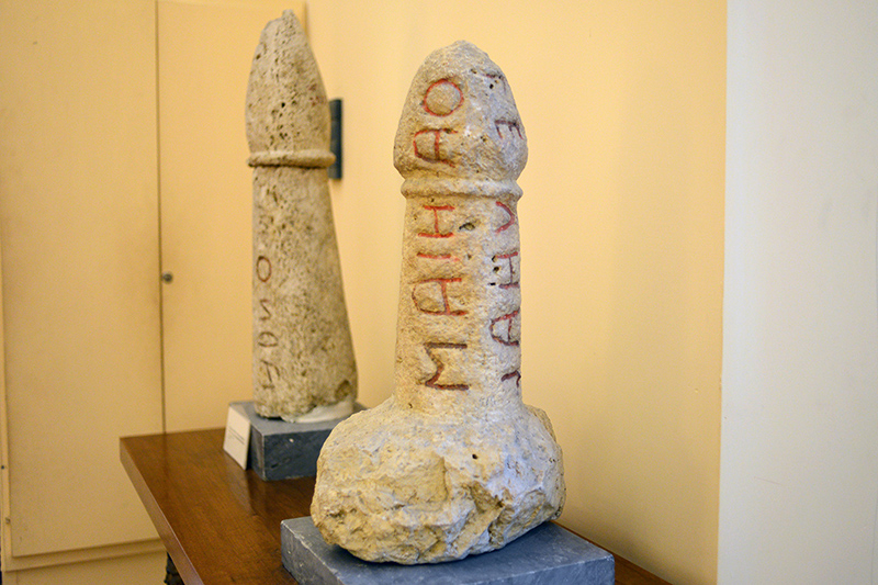 secret cabinet pompeii naples phallus